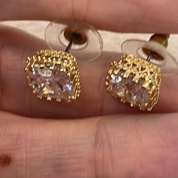 💐5/25 large sparkly stud earrings gold tone edge detail elegant nice quality - Picture 4 of 6